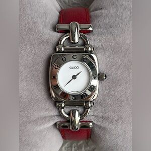 GUCCI 6300L Women's stainless steel red